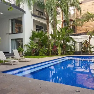 https://dangelos-5ta-avenida-hotel.allrivieramayahotels.com